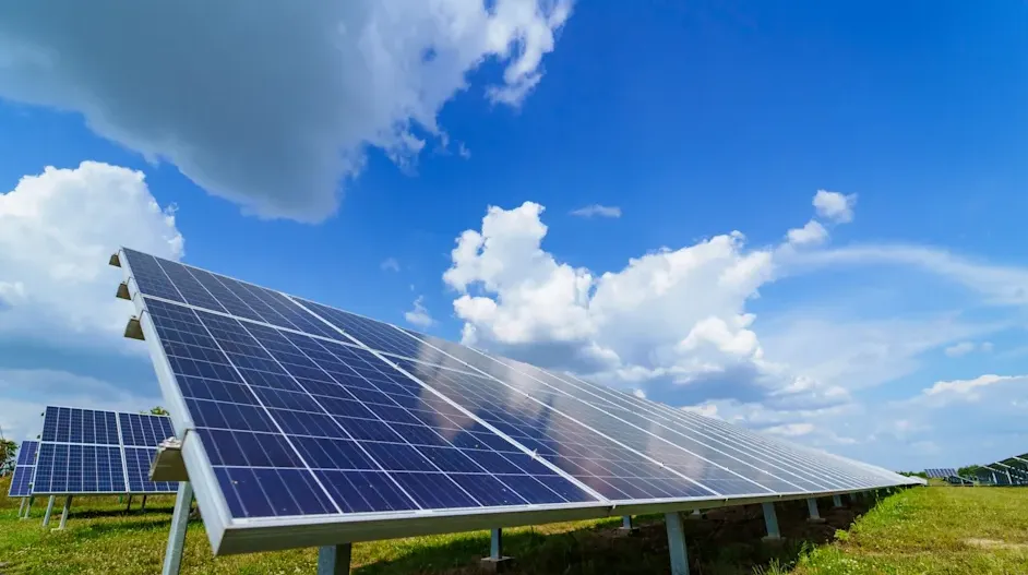 How Solar Energy is Revolutionizing the Way We Power Our Lives