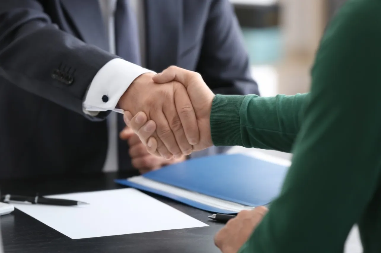 How do Public Adjusters Help Policyholders Navigate Insurance Claims